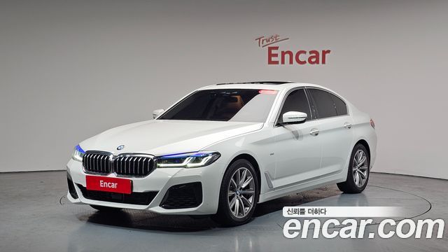BMW 5-Series 520i Luxury