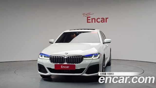 BMW 5-Series 520i Luxury