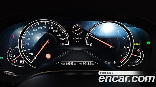 BMW 5-Series 520i Luxury