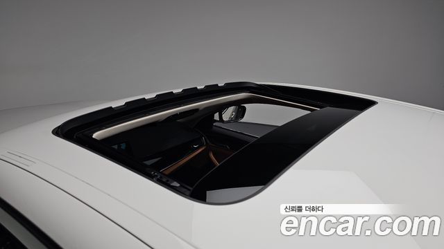 BMW 5-Series 520i Luxury