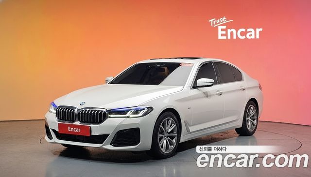BMW 5-Series 520i Luxury