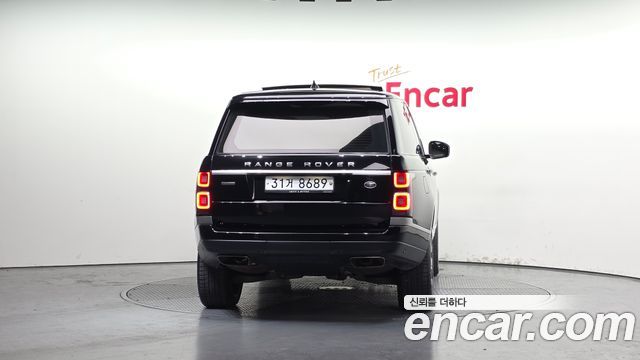Land Rover Reinjirobeo 4Sedae 4.4 SDV8 AB DIESEL