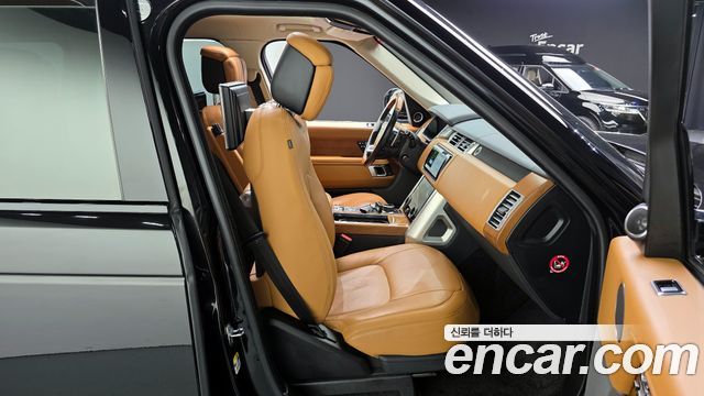 Land Rover Reinjirobeo 4Sedae 4.4 SDV8 AB DIESEL