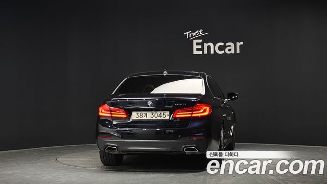 BMW 5-Series 530i M Sport Package