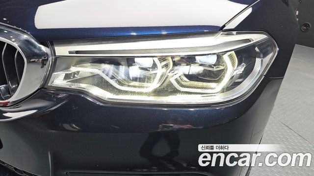 BMW 5-Series 530i M Sport Package