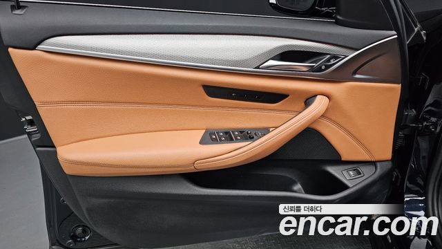 BMW 5-Series 530i M Sport Package