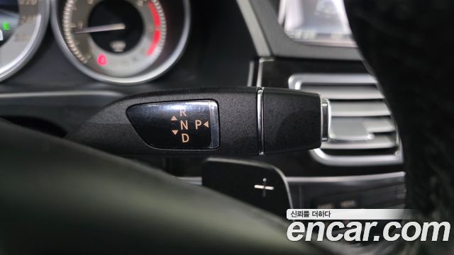 Mercedes-Benz E-Class E220 Bluetec Avantgarde