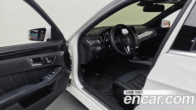 Mercedes-Benz E-Class E220 Bluetec Avantgarde