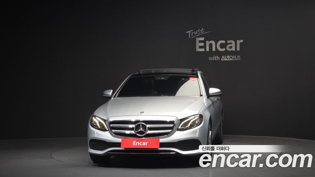 Mercedes-Benz E-Class E300 Avantgarde