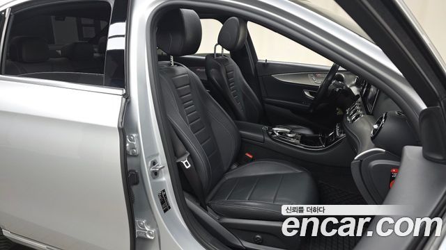 Mercedes-Benz E-Class E300 Avantgarde