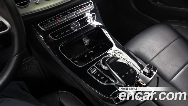 Mercedes-Benz E-Class E300 Avantgarde