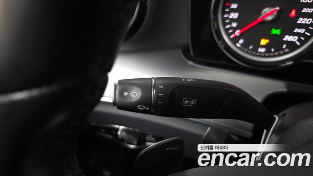 Mercedes-Benz E-Class E300 Avantgarde