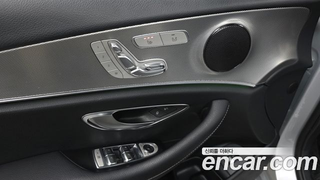 Mercedes-Benz E-Class E300 Avantgarde