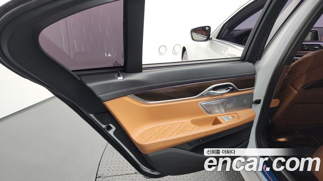 BMW 7-Series 740d xDrive Design Pure Excellence
