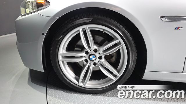 BMW 5-Series 520d xDrive M Aero Dynamic