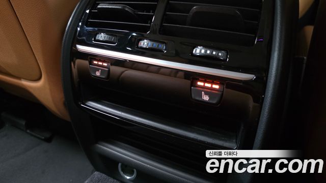 BMW 5-Series 520i Luxury