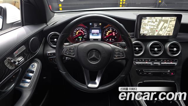 Mercedes-Benz GLC-Class GLC220 d 4MATIC Premium