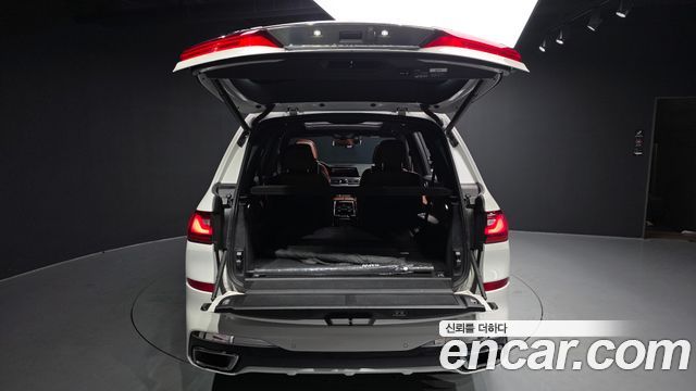BMW X7 xDrive 40i M Sport 6STR
