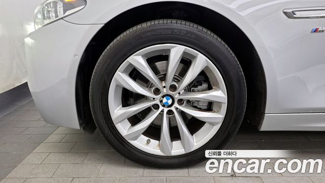 BMW 5-Series 520d xDrive M Aero Dynamic