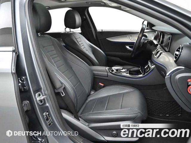 Mercedes-Benz E-Class E300 Avantgarde