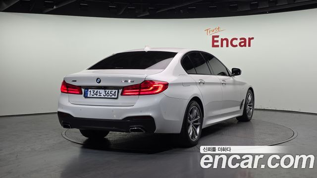 BMW 5-Series 520d M Sport package