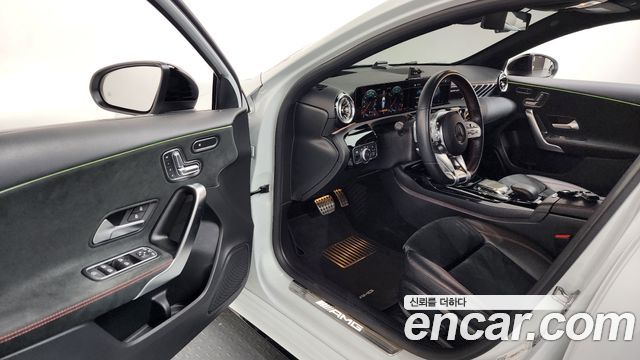 Mercedes-Benz A-Class AMG A45 4MAITC+ Hatchback