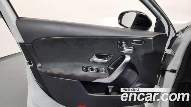 Mercedes-Benz A-Class AMG A45 4MAITC+ Hatchback