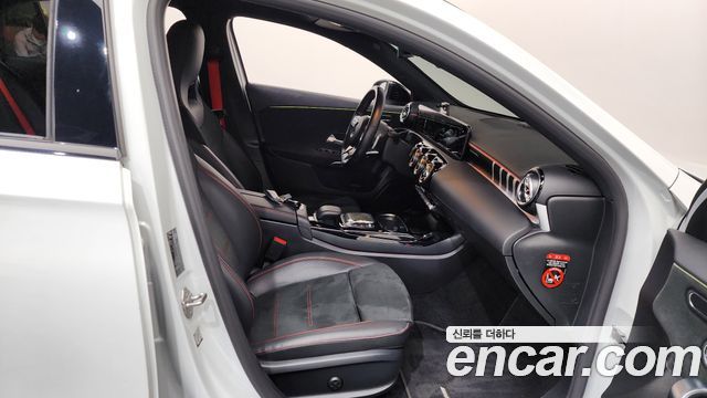Mercedes-Benz A-Class AMG A45 4MAITC+ Hatchback