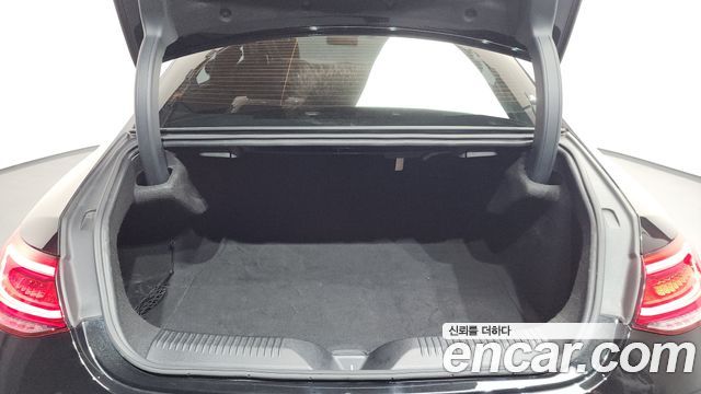 Mercedes-Benz CLS-Class CLS400d 4MATIC AMG Line