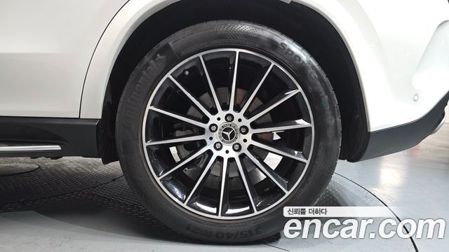 Mercedes-Benz GLE-Class GLE450 4MATIC