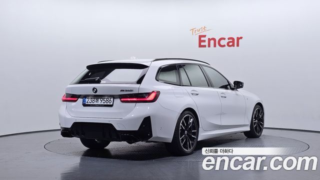 BMW 3-Series M340i xDrive Touring Pro