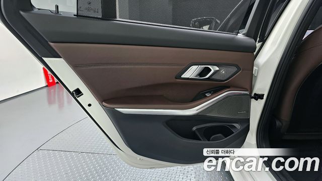 BMW 3-Series M340i xDrive Touring Pro