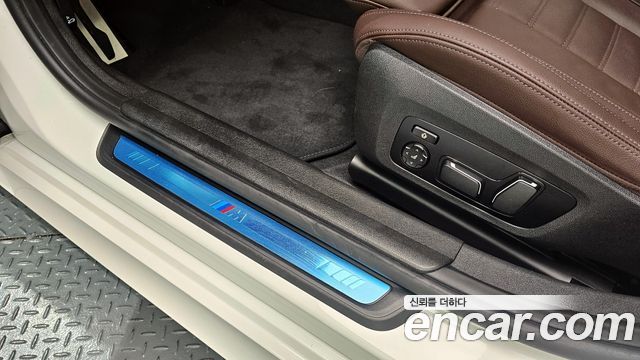 BMW 3-Series M340i xDrive Touring Pro