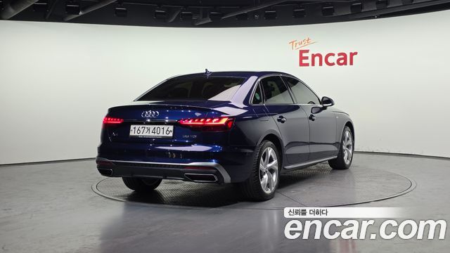 Audi A4 (B9) 35 TDI Premium