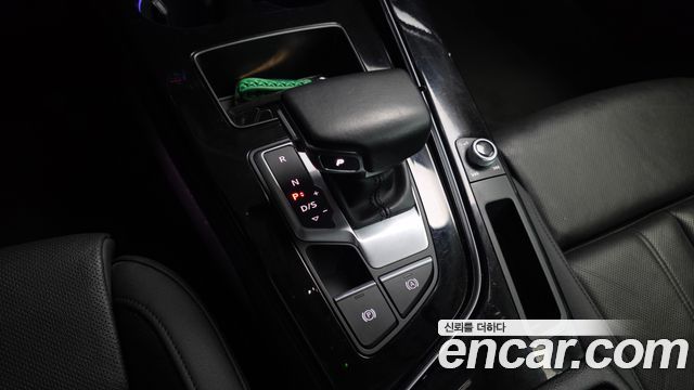 Audi A4 (B9) 35 TDI Premium