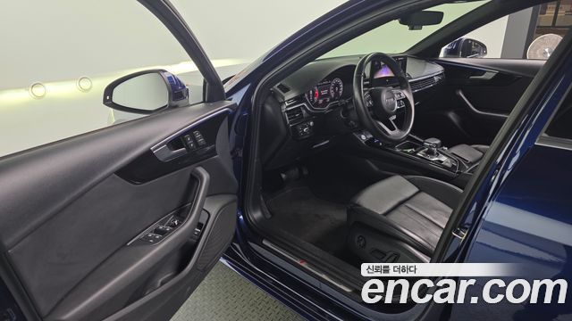 Audi A4 (B9) 35 TDI Premium