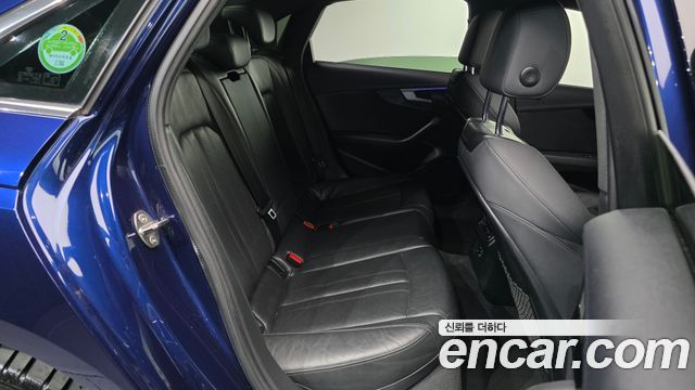 Audi A4 (B9) 35 TDI Premium