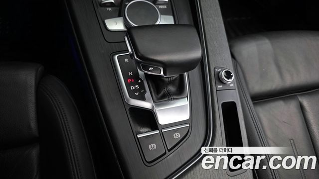 Audi A4 40 TFSI Premium