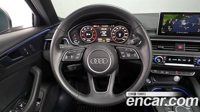 Audi A4 40 TFSI Premium