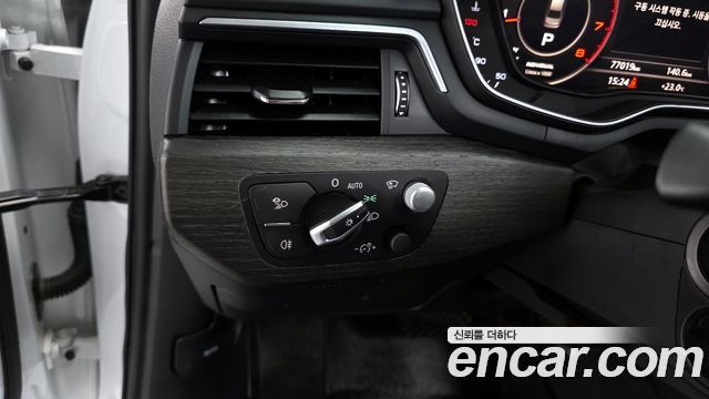 Audi A4 40 TFSI Premium