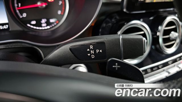 Mercedes-Benz GLC-Class GLC300 4MATIC AMG Line