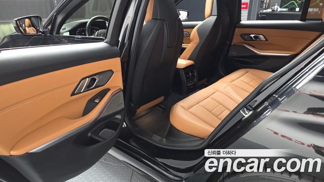 BMW 3-Series M340i