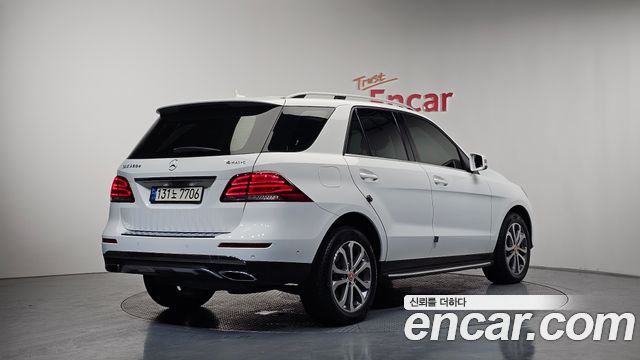 Mercedes-Benz GLE-Class GLE250 d 4MATIC