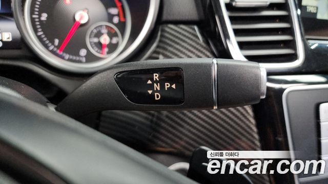 Mercedes-Benz GLE-Class GLE250 d 4MATIC