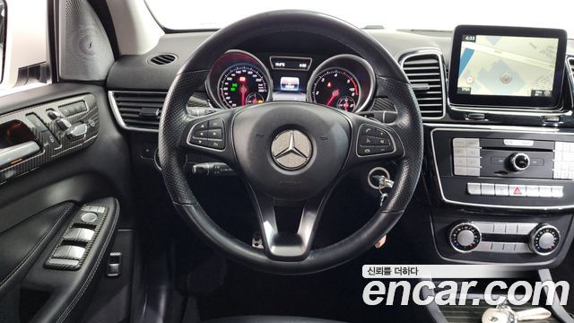 Mercedes-Benz GLE-Class GLE250 d 4MATIC
