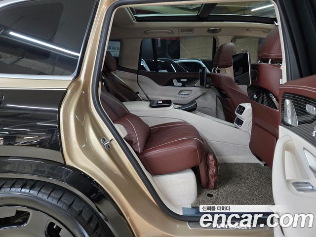 Mercedes-Benz GLS-Class Maybach GLS600 4MATIC Manufakur