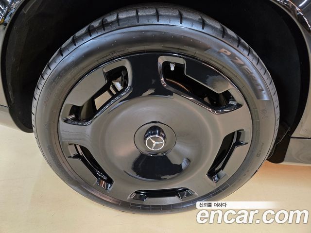 Mercedes-Benz GLS-Class Maybach GLS600 4MATIC Manufakur
