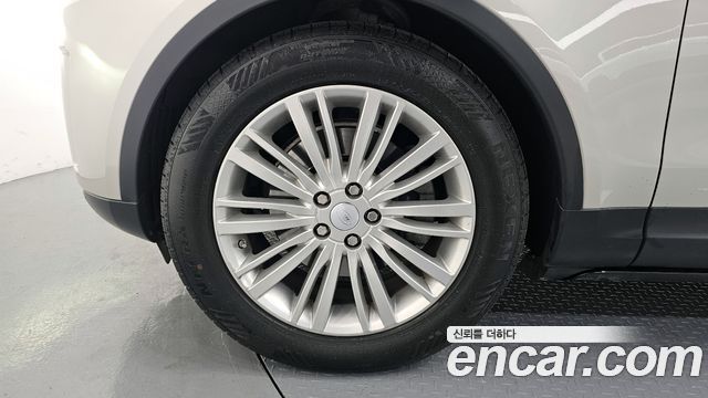 Land Rover Discovery 3.0 TD6 HSE Luxury