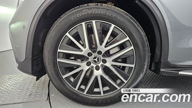 Mercedes-Benz GLC-Class GLC220 d 4MATIC