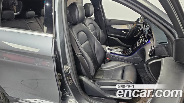 Mercedes-Benz GLC-Class GLC220 d 4MATIC